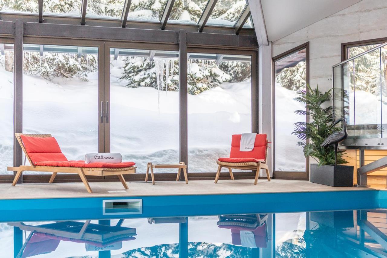 Hotel Les Sherpas Courchevel Exterior photo