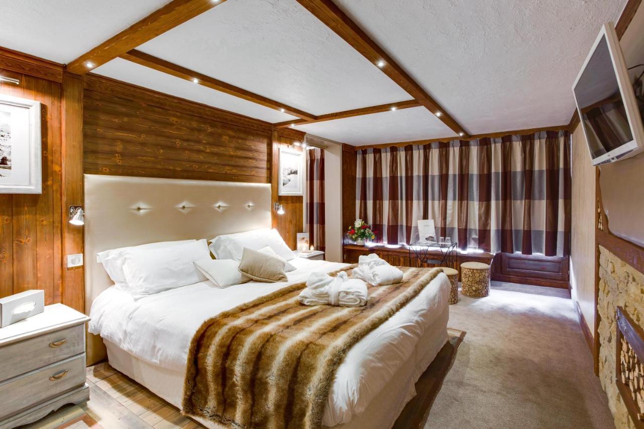 Hotel Les Sherpas Courchevel Exterior photo