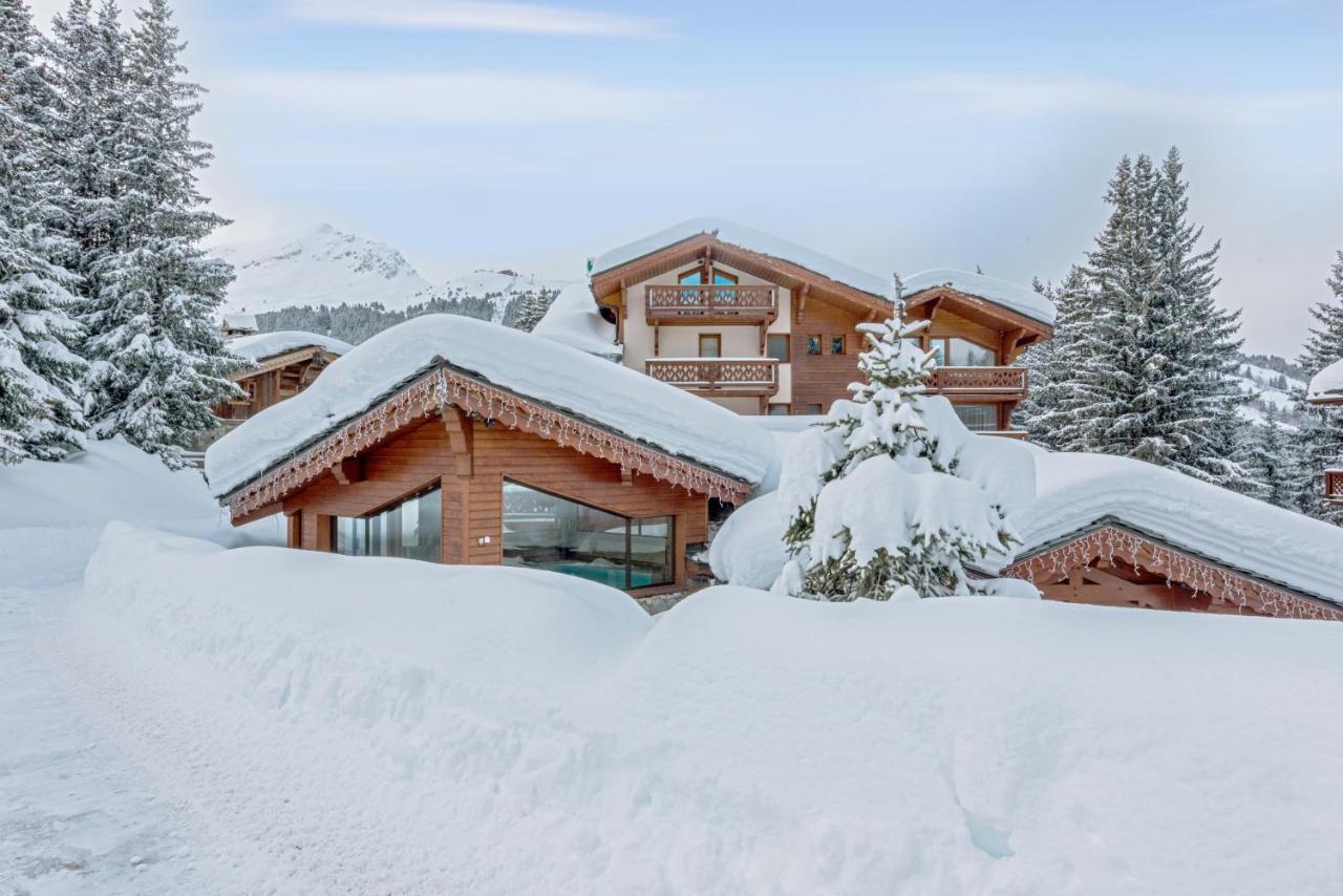 Hotel Les Sherpas Courchevel Exterior photo